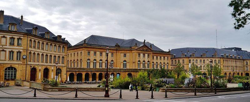 Apartament Les Mirabelles Metz Zewnętrze zdjęcie